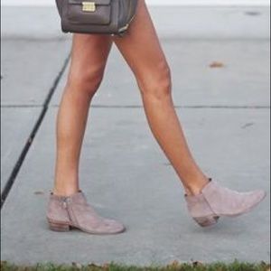 Alberto Fermani Serafina ankle booties